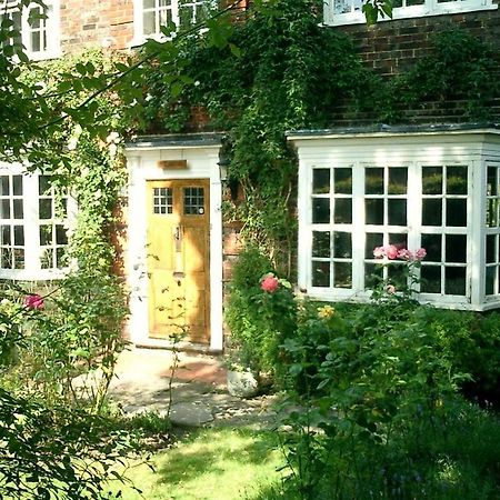 Iolanthe Bed & Breakfast London Exterior photo