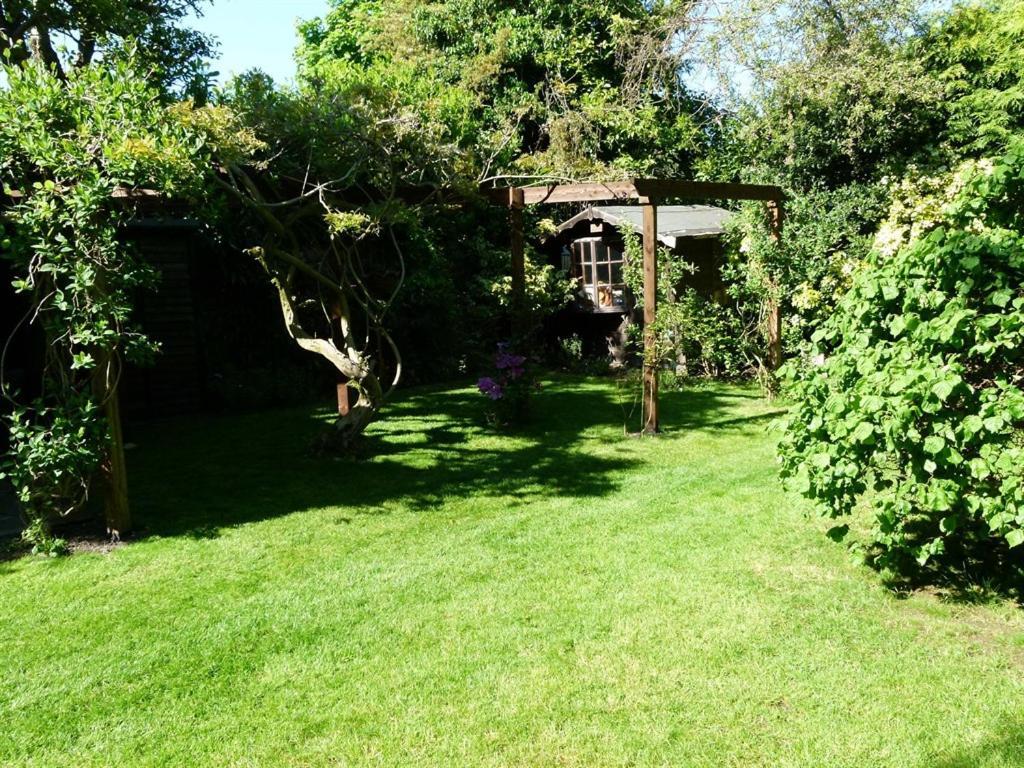Iolanthe Bed & Breakfast London Exterior photo
